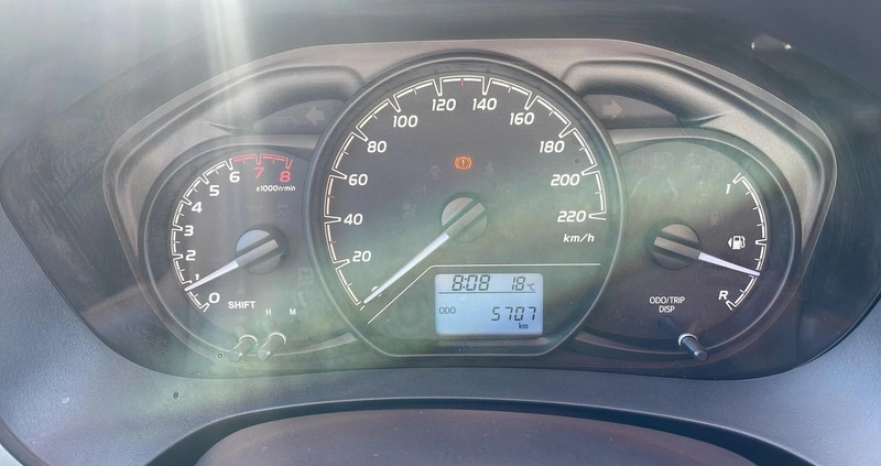 Toyota Yaris cena 49900 przebieg: 5706, rok produkcji 2020 z Bochnia małe 379